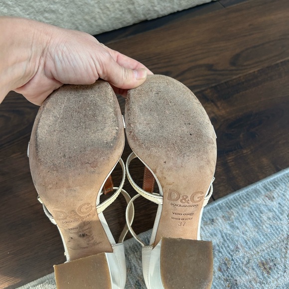 Dolce & Gabbana sandals size 37 - Picture 14 of 16
